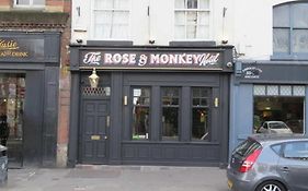 Guestready - Rose And Monkey